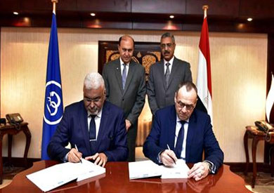 اتفاقية تعاون بين شركة القناة للإنشاءات البحرية وترسانة دوكستا السويدية لإنتاج اللنشات السريعة