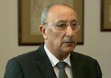 اللواء مصطفى يسري محافظ أسوان