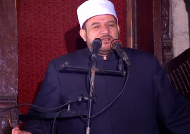 وزير الأوقاف يلقي خطبة الجمعة بأحد المساجد – صورة أرشيفية