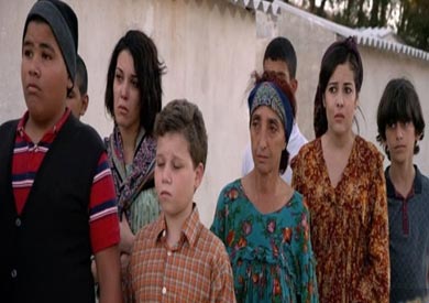 لقطة من فيلم حكايات قريتى