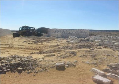 استعادة 186 فدان تعدي عليها مواطنون بالواحات البحرية