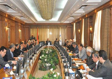 اليوم.. اجتماع عاصف لـ«الأعلى للجامعات»