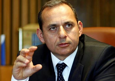 هشام عكاشة، رئيس البنك الأهلى المصرى