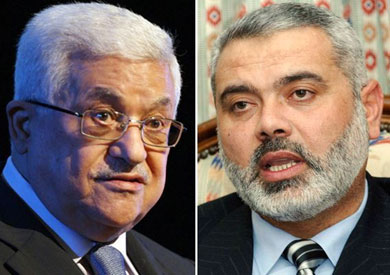 رئيس حكومة غزة إسماعيل هنية والرئيس الفلسطيني محمود عباس -ارشيفية