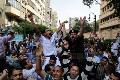وقفة احتجاجية لأمناء الشرطة أمام وزارة الداخلية - تصوير: أحمد عبداللطيف