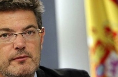 وزير العدل الإسباني: لا يمكن حل الأزمة السياسية بكتالونيا من خلال الانتخابات فقط