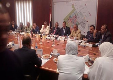 لجنة مشتركة بين الجيزة ومستثمرى 6 أكتوبر لتوفير فرص عمل للشباب