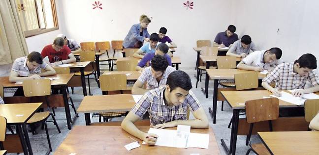 «شاومينج» تتداول صورا منسوبة لامتحاني التفاضل والأحياء للثانوية العامة