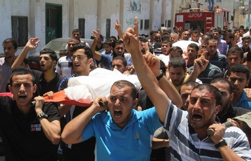 ارتفاع عدد الشهداء في غزة إلى 61 بعد استشهاد طفل متأثرا بجروحه