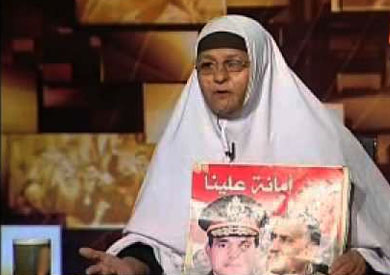السيدة المصفوعة من أنصار مرسي