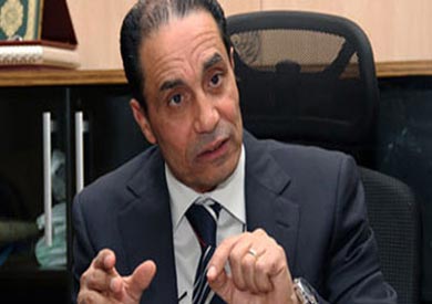سامي عبد العزيز أستاذ الإعلام بجامعة القاهرة ارشيفية