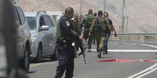 الجيش الإسرائيلي يواصل البحث عن منفذي عملية إطلاق النار في نابلس