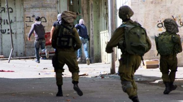 مواجهات بين الفلسطينيين والجيش الإسرائيلي في الضفة وغزة