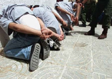 ضبط تشكيل عصابي لسرقة المتاجر والمحلات في بنها