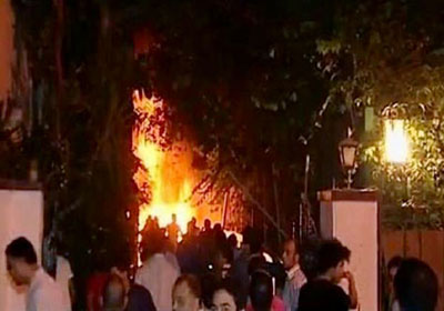 صورة أرشيفية، لحرق مقر حملة شفيق بالدقي