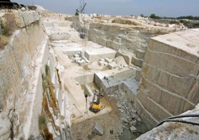 شق الثعبان - ارشيفية