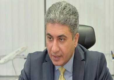 وزير الطيران المدني شريف فتحي