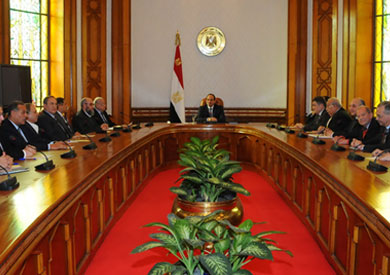 جانب من لقاء الرئيس برؤساء الأحزاب والقوى السياسية أمس الأول - تصوير: محمد سماحة