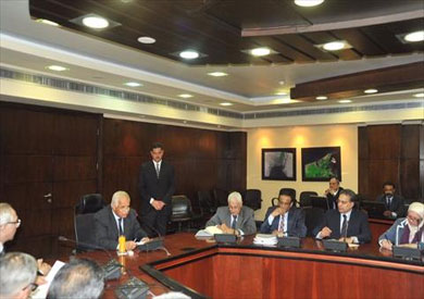 وزير النقل: ربط الموانئ مع السكة الحديد والنقل النهري