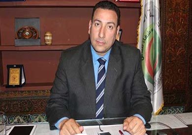 نقيب الصيادلة الدكتور محي عبيد