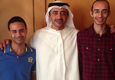 خلال اللقاء الذي جمع ممثلين عن حركة تمرد بوزير الخارجية الإماراتي عبد الله بن زايد