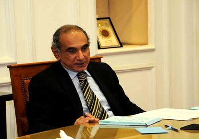 طارق وفيق وزير الإسكان