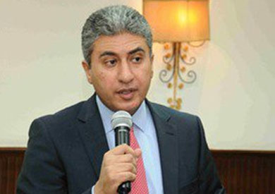 شريف فتحي وزير الطيران المدني