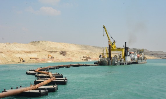 قناة السويس الجديدة ثاني مشروع عملاق بعد السد العالى