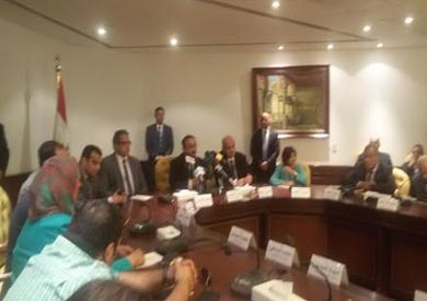وزيرا السياحة والاتصالات خلال المؤتمر الصحفى لاطلاق الموقع الاليكترونى للسياحة