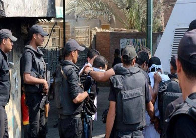 القبض على 4 من الإخوان بالإسكندرية لمخالفة قانون التظاهر