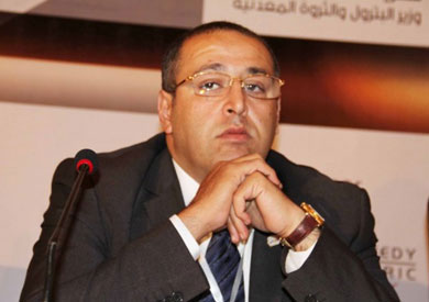 أشرف سالمان وزير الاستثمار