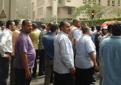 وقفة احتجاجية للعاملين في الأزهر بعد تخفيض حافزهم الشهري – أرشيفية