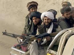 مقتل العشرات خلال انسحاب «طالبان» من مدينة فرح غربي أفغانستان