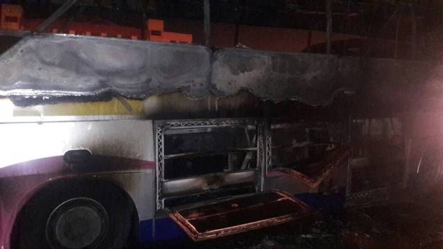 «الحماية المدنية» تسيطر على حريق بجراج أتوبيسات غرب الدلتا بدمنهور