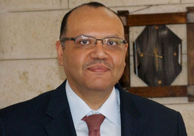 السفير المصري لدى السلطة الفلسطينية ياسر عثمان