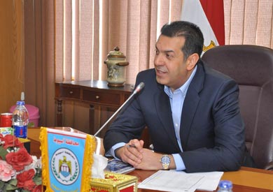 المهندس ياسر الدسوقي محافظ أسيوط