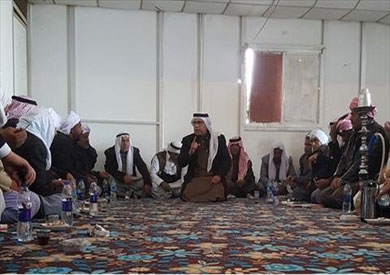 جلسة صلح بين قبائل عرب العميرات وعرب الغناميين البدوية بالسخنة في السويس