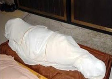 جهود أمنية مكثفة لحل لغز العثور على «مسنة مشنوقة» داخل منزلها في مغاغة