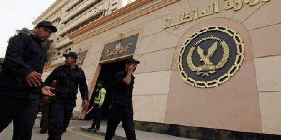 خبيران أمنيان: حركة تنقلات الداخلية المفاجئة «ثواب وعقاب»