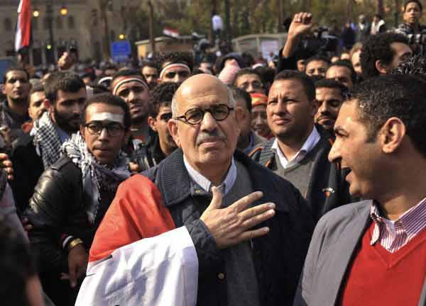 د.محمد البرادعى بميدان التحرير