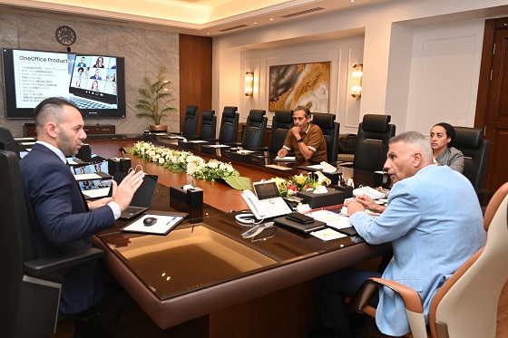 محافظ جنوب سيناء يدرس إنشاء منصة مركزية تتحدى الأنظمة القديمة والمخاوف الأمنية 