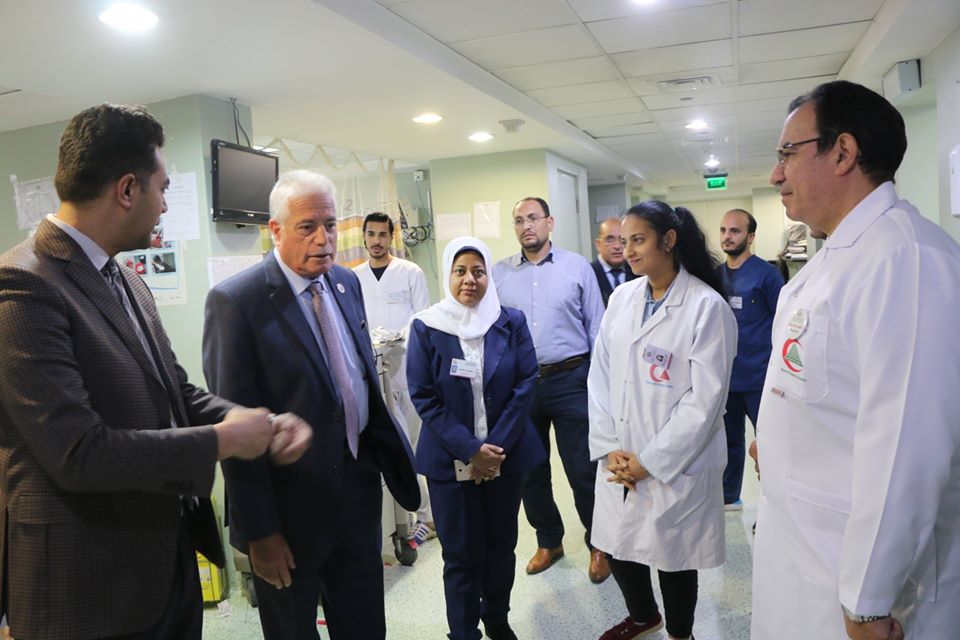 محافظ جنوب سيناء يتفقد مستشفى شرم الشيخ الدولي