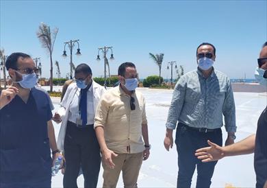 مساعد وزير الصحة يتابع استعدادات تطبيق التأمين الصحي الشامل