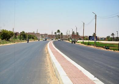 محافظ سوهاج يتفقد مجمع الصناعات الصغيرة بغرب جرجا