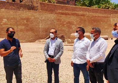 نائب محافظ سوهاج يتفقد المنطقة الأثرية