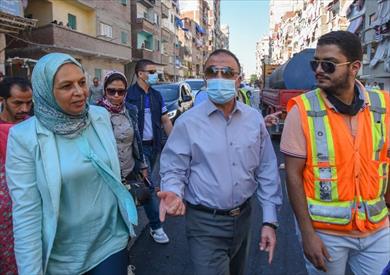 محافظ الإسكندرية يتابع أعمال تطوير منطقة الحضرة الجديدة