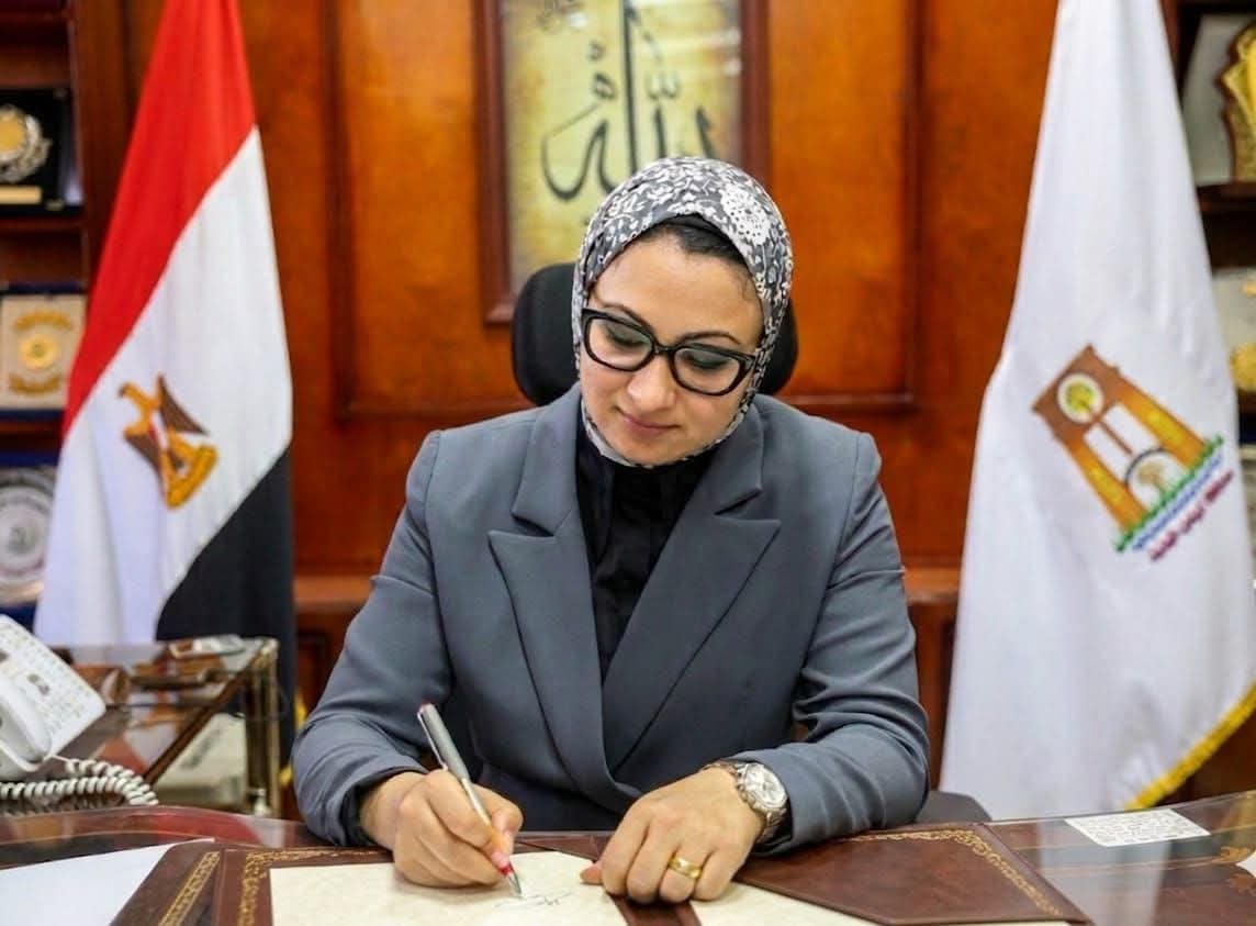 حنان مجدي محافظ الوادي الجديد
