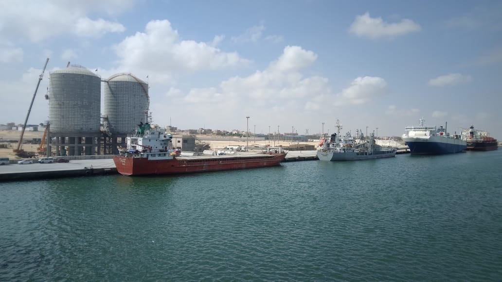 إغلاق ميناء العريش لسوء الأحوال الجوية في شمال سيناء 