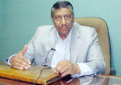 الدكتور عبد الستار المليجي نقيب العلميين