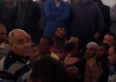 اعتصام عمال الزيوت المتكاملة بالسويس